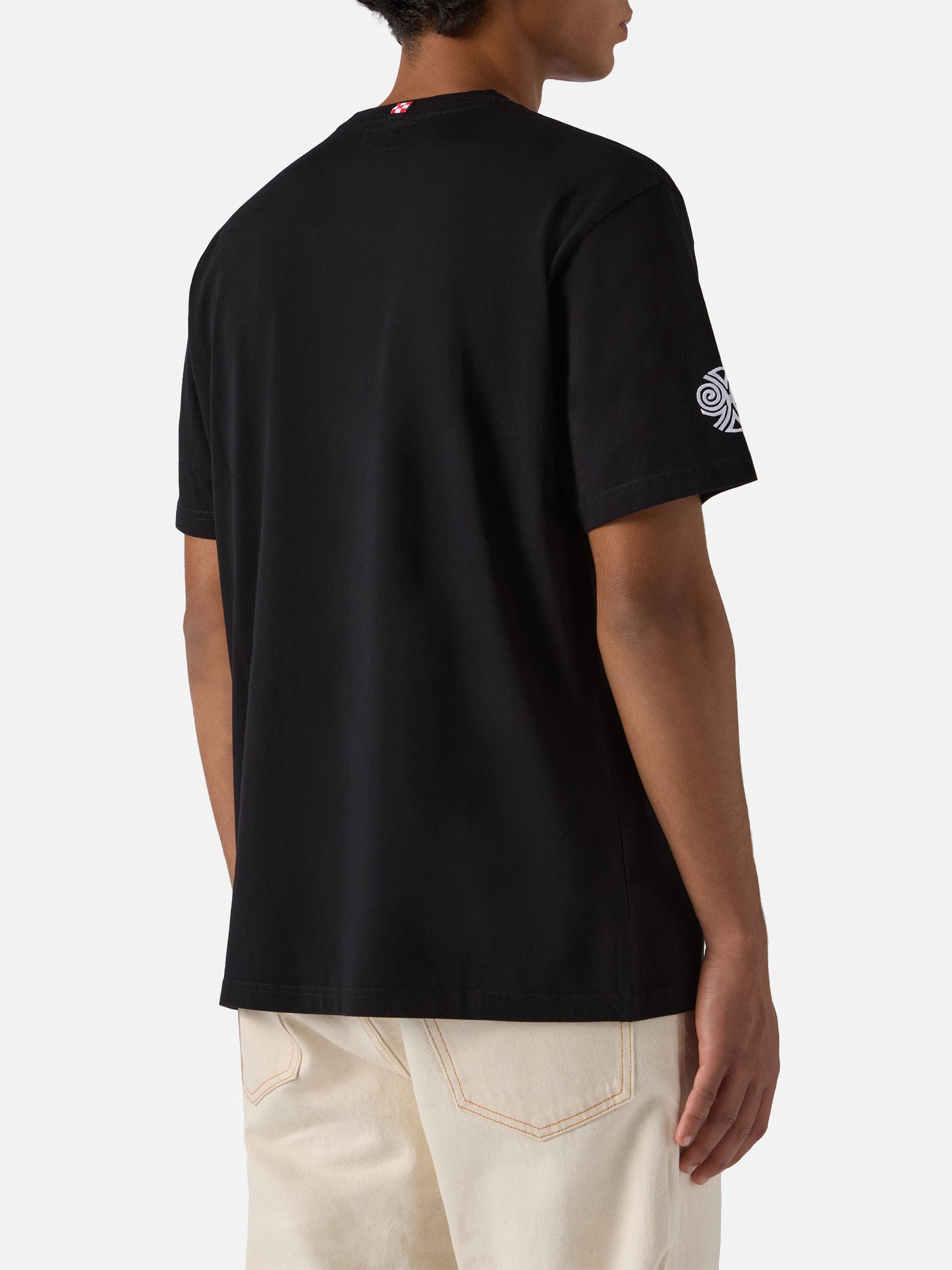 Arnott cotton T-shirt in black with Nephenta print | NEPENTHA SPECIAL EDITION
