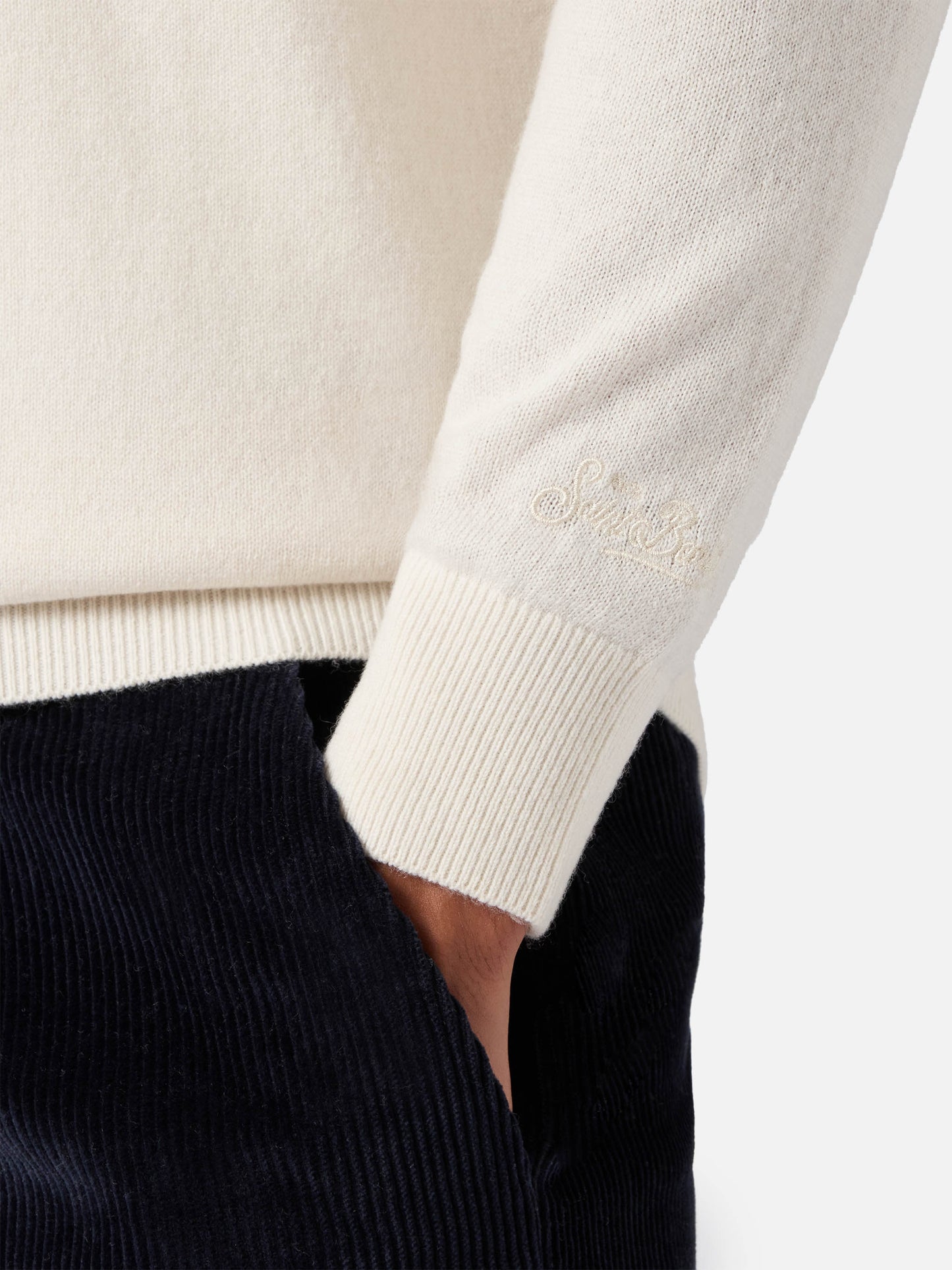 Maglione mezzocollo con zip in lana merino e cashmere bianco