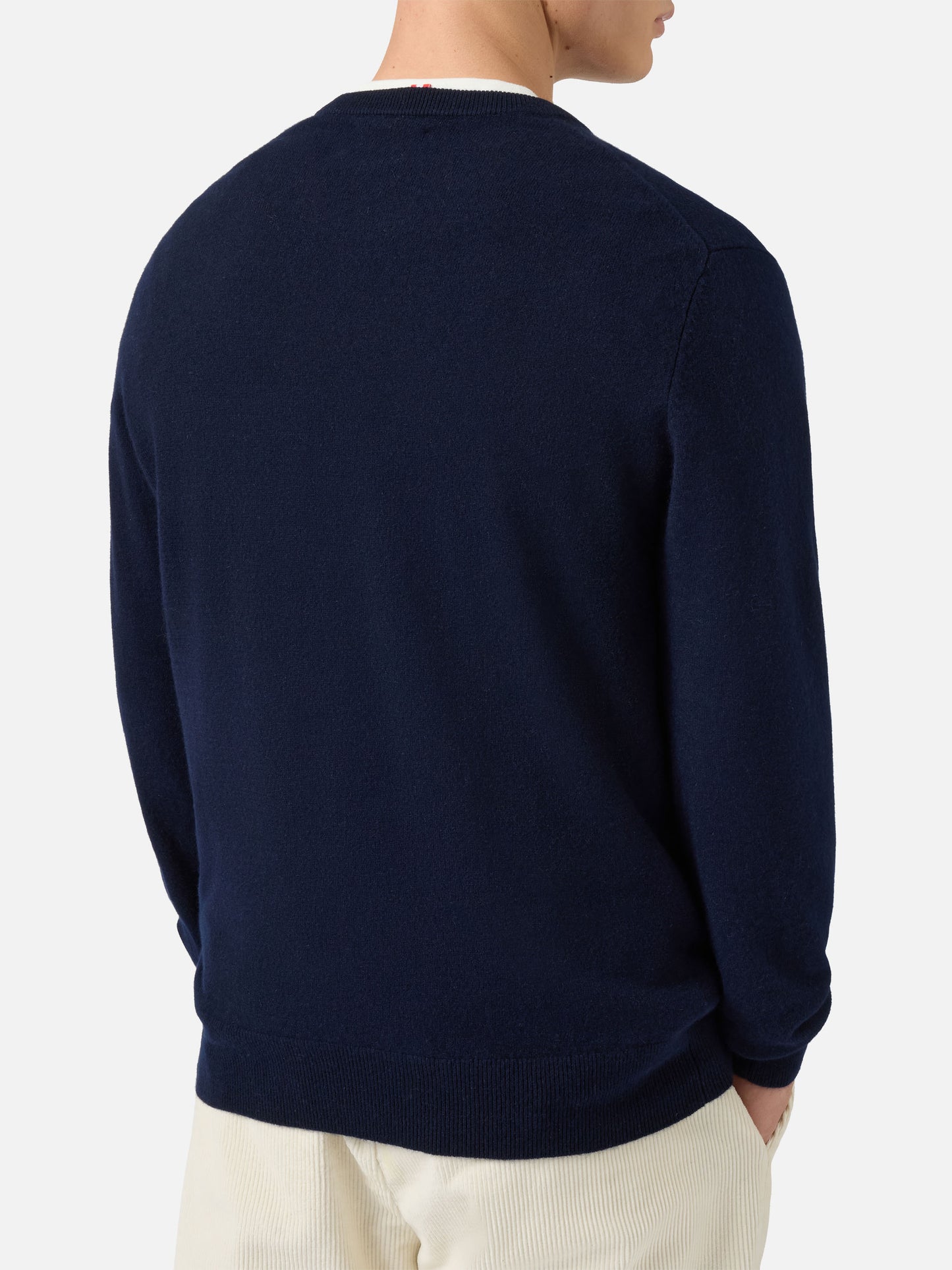 Heron Light Pullover aus 100 % blauem Kaschmir mit St. Moritz Intarsien | ST. MORITZ TOP OF THE WORLD