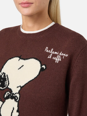 Maglione New Queen in misto cashmere marrone con jacquard Snoopy e ricamo | PEANUTS SPECIAL EDITION