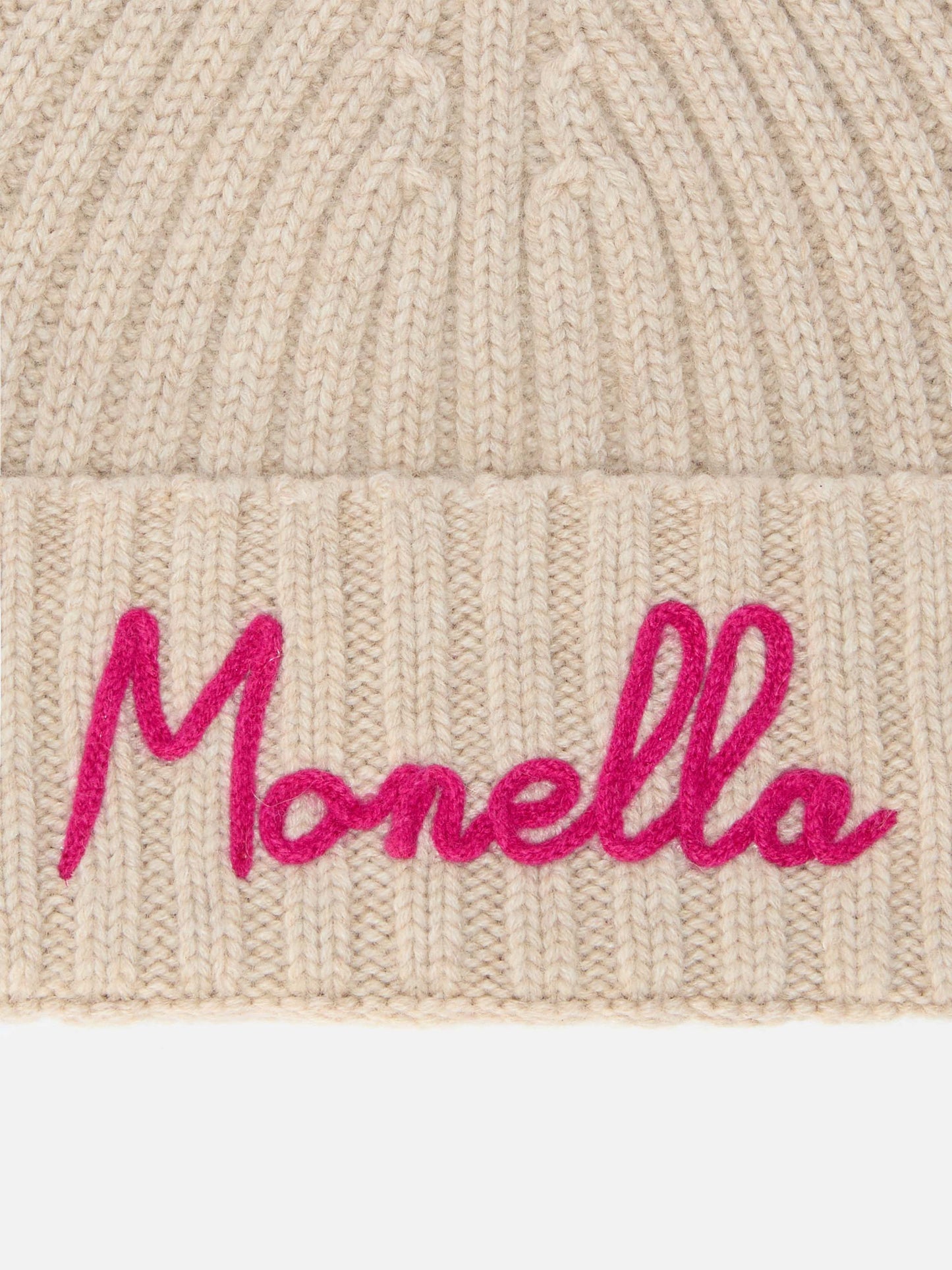 Wengen beanie in cashmere blend in beige with Monella embroidery
