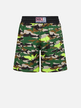 Boy Comfort Surf Jr Badeshorts mit Camo-Hai-Print