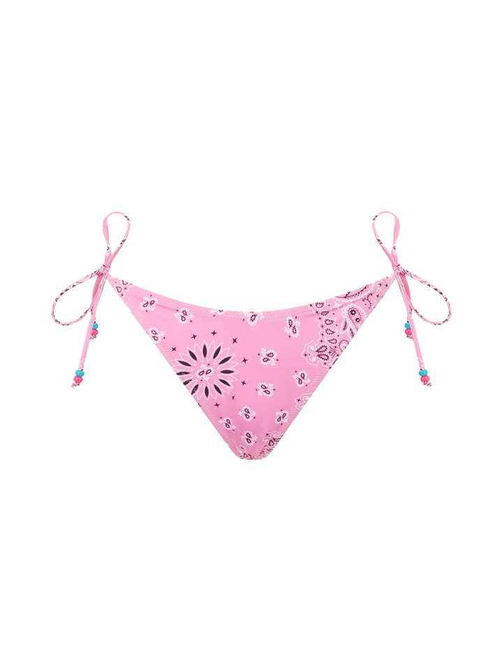 Woman triangle bikini with bandanna print