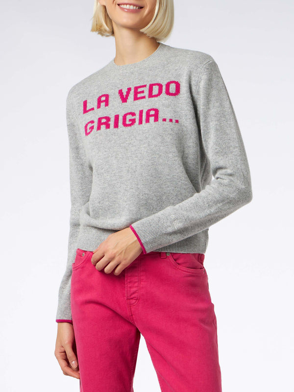 Woman crewneck grey sweater with La Vedo Grigia... print