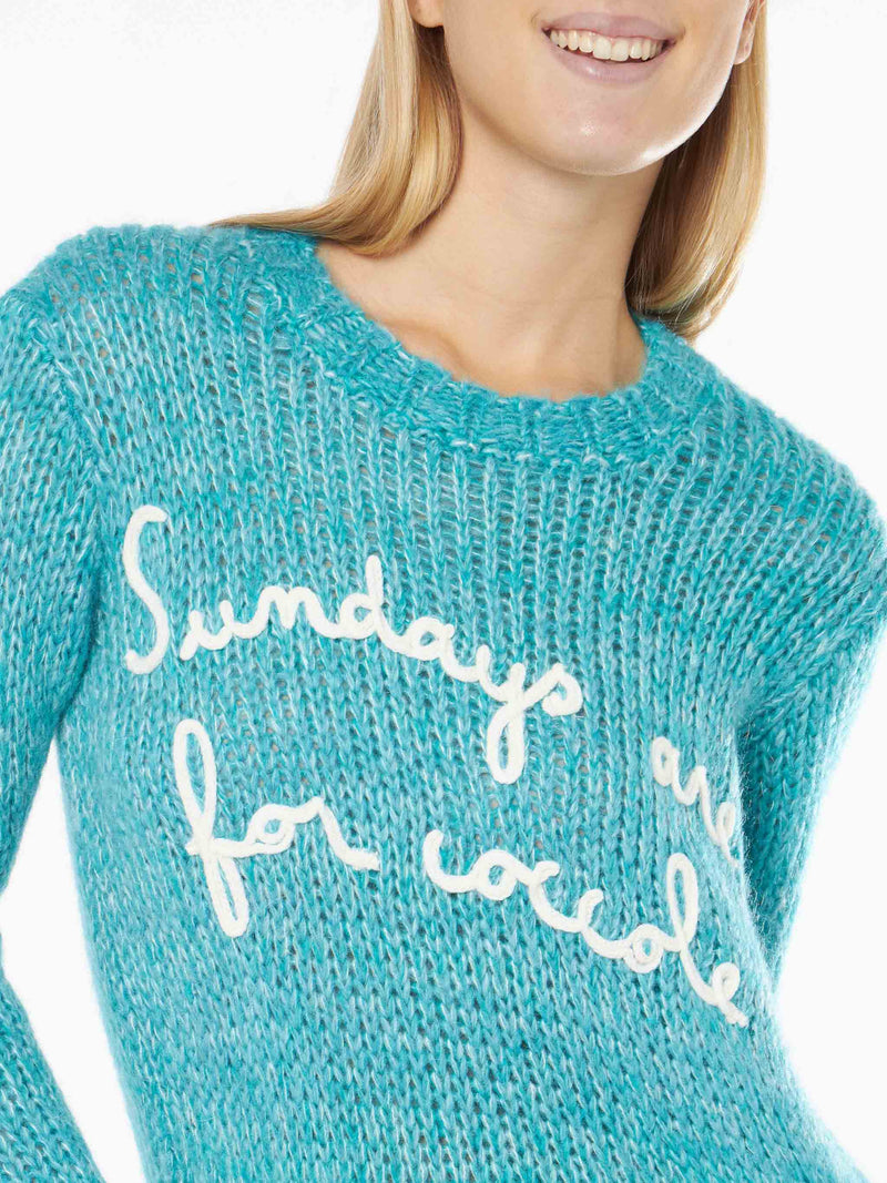 Maglia da donna girocollo morbida crop con ricamo Sundays are for Coccole