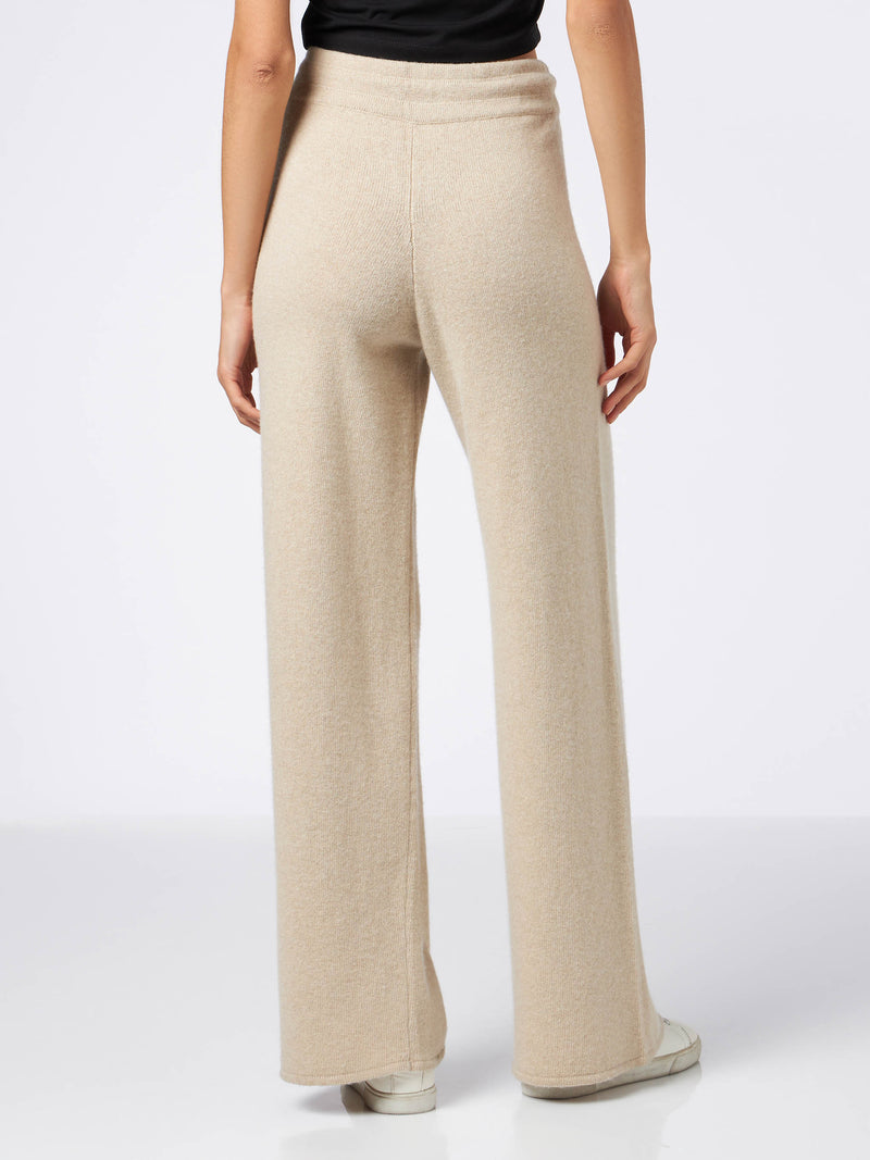 Pantalone a palazzo beige in maglia