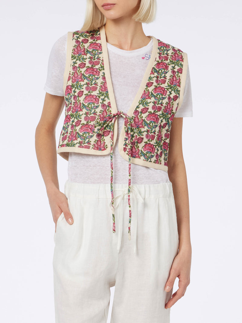 Woman embroidered padded vest