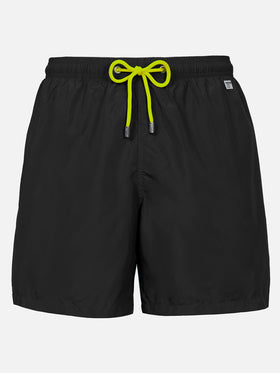 Schwarze Badeshorts für Herren aus leichtem Stoff Lighting Pantone | PANTONE® SPECIAL EDITION