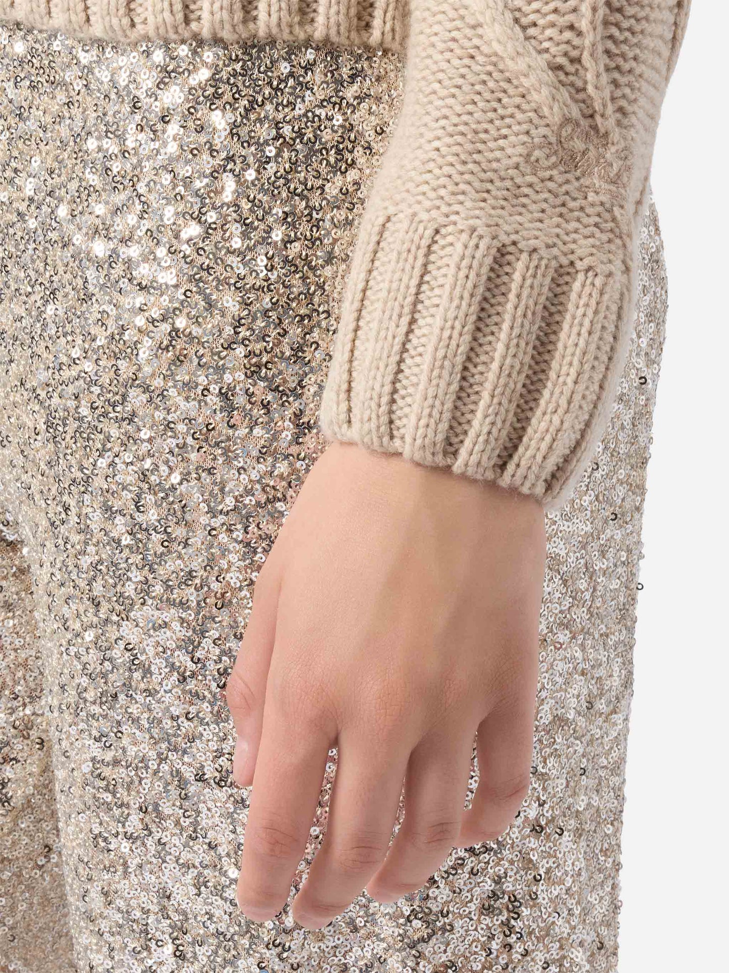 Maglia beige a collo alto Alais in misto cashmere con fiori 3D