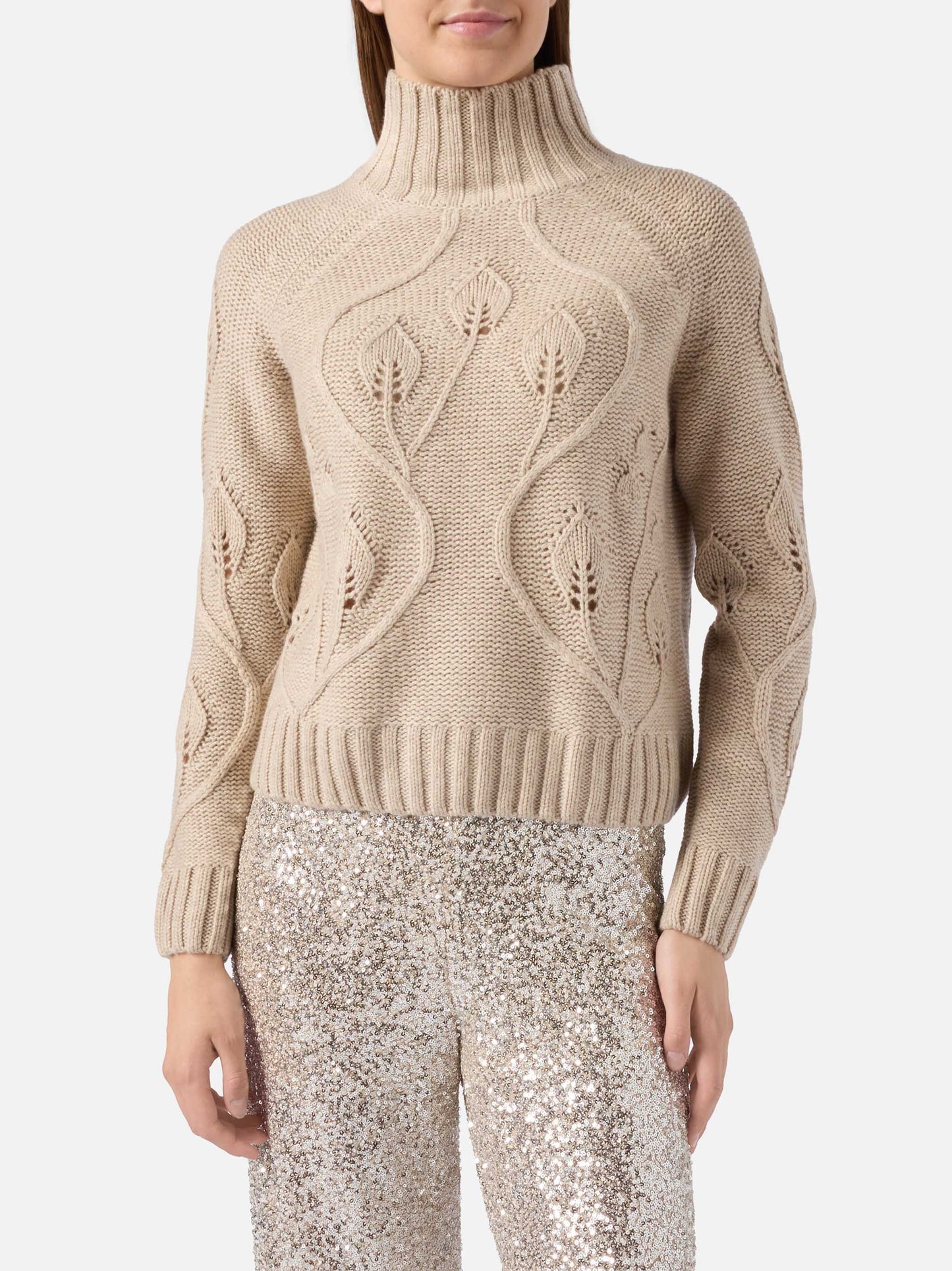Maglia beige a collo alto Alais in misto cashmere con fiori 3D