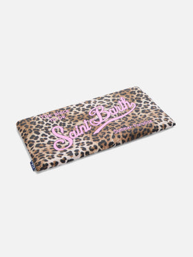 Aidan beach towel with leopard print and logo