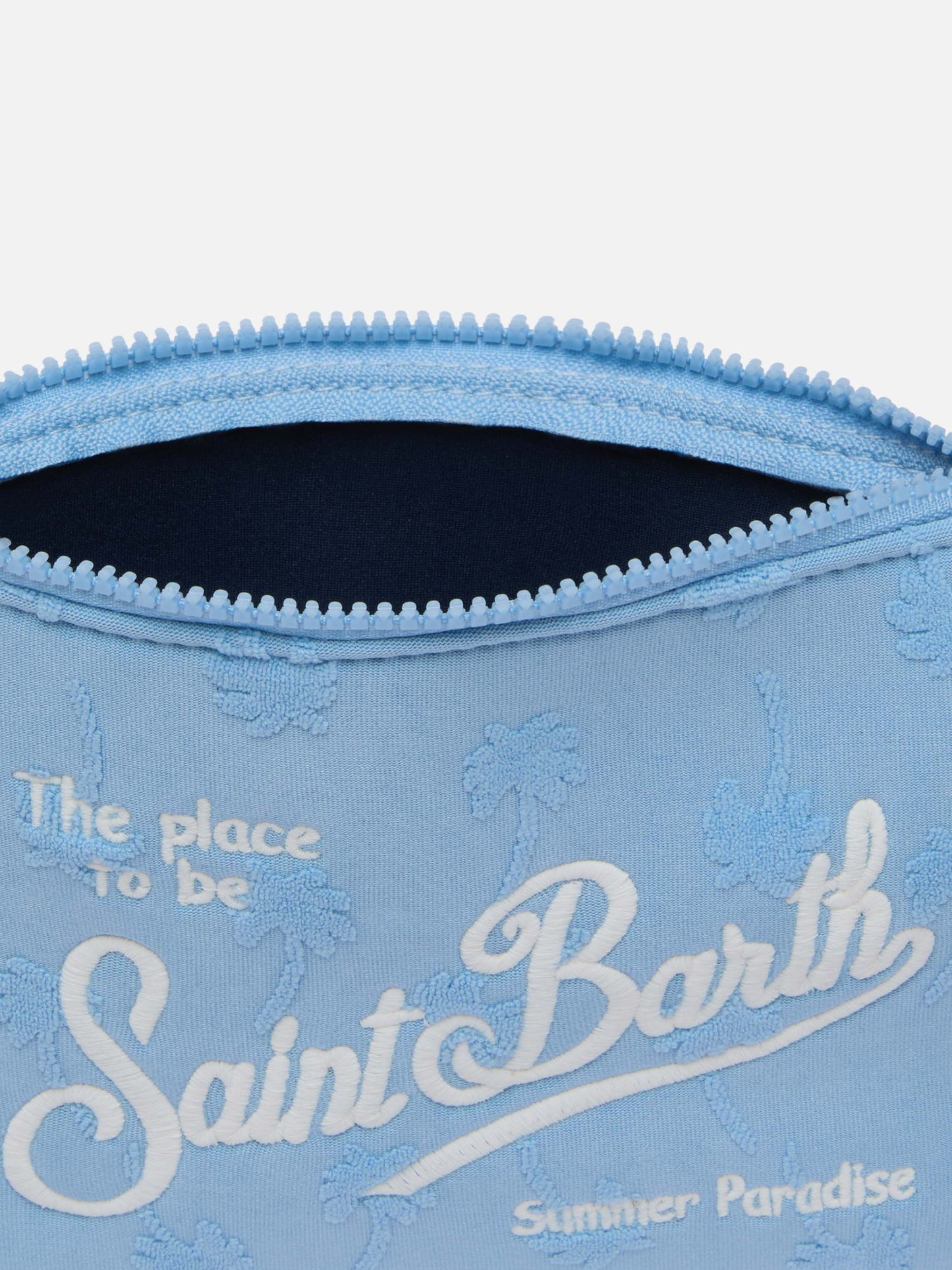 Pochette Aline in spugna azzurra con motivo palme embossed