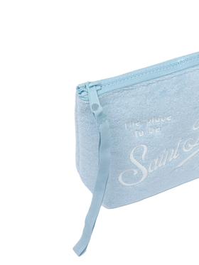 Aline hellblaue Pochette aus geprägtem Frottee