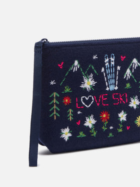 Fieltro blue Aline azul marino pochette con flores y corazones bordados 