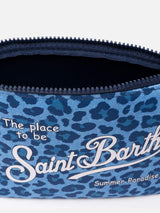 Aline Scuba-Pochette mit blauem Animalier-Print