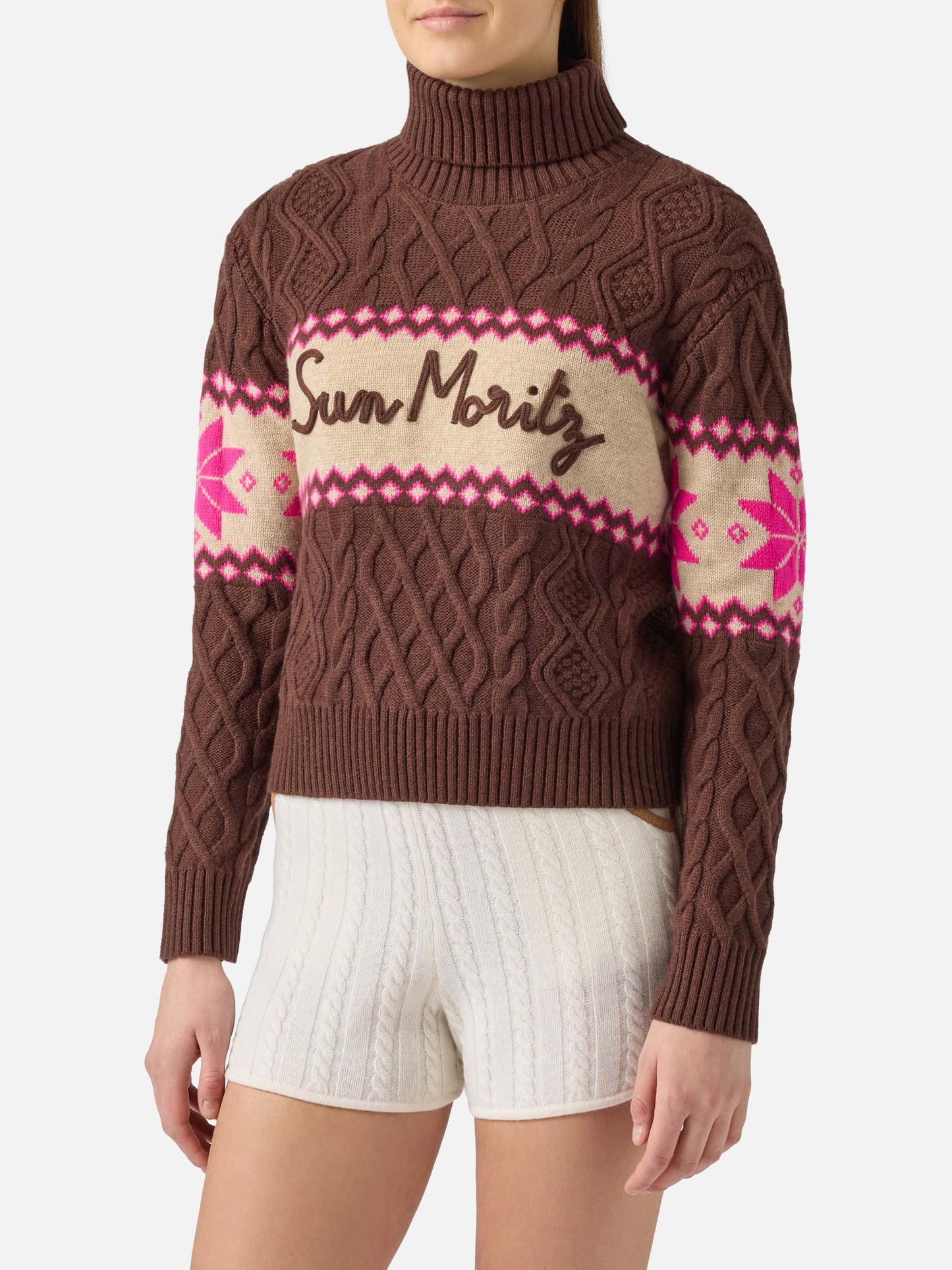 Woman half-turtleneck sweater with Sun Moritz lettering