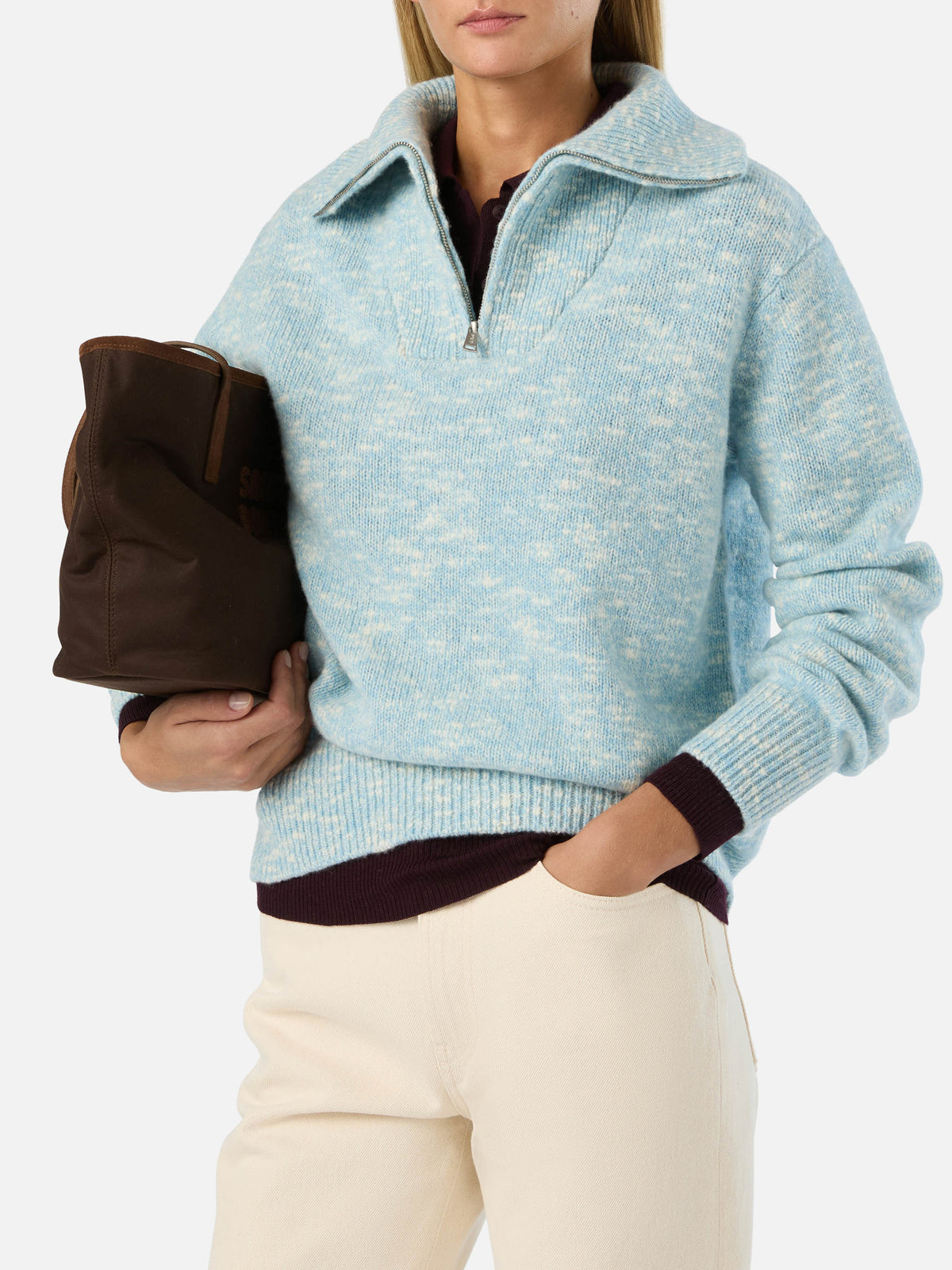 Maglia Augustine azzurra in lana con mezza zip e ricamo logo