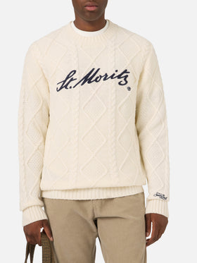 Jersey de punto trenzado color crema con cuello redondo y bordado St. Moritz | Special edition 