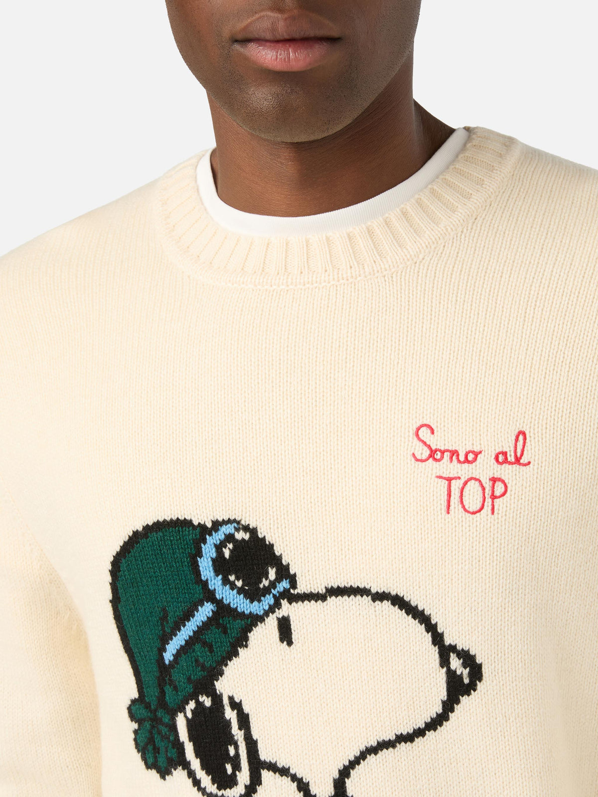 Punto de cuello redondo Light color crema Bombardino con intarsia y bordado de Snoopy | Special edition 