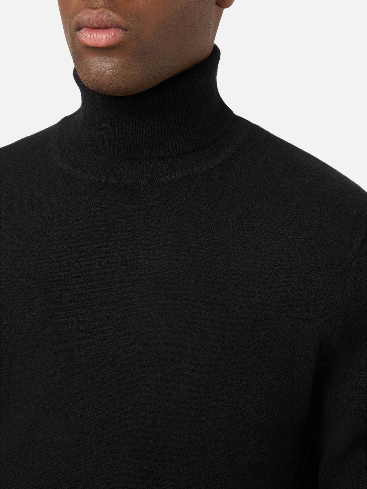 Dolcevita in cashmere Bond nero
