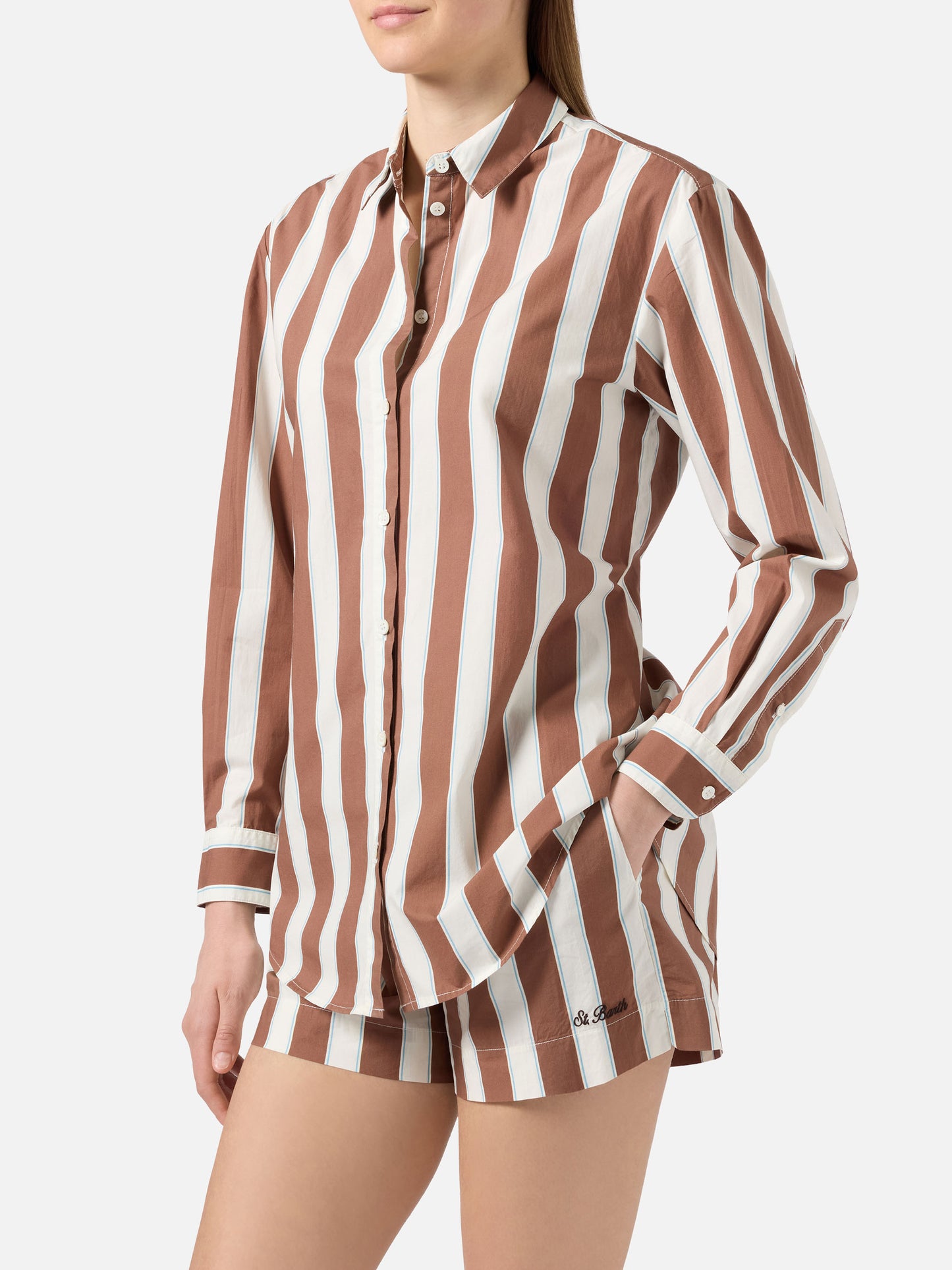 Camicia Brigitte in cotone a righe marroni con ricamo Sport Club