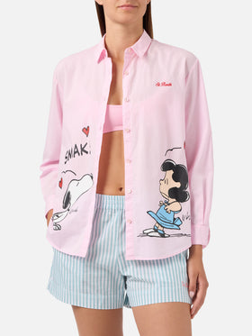 Rosa Brigitte-Hemd mit Snoopy- und Lucy-Print | Special Edition 