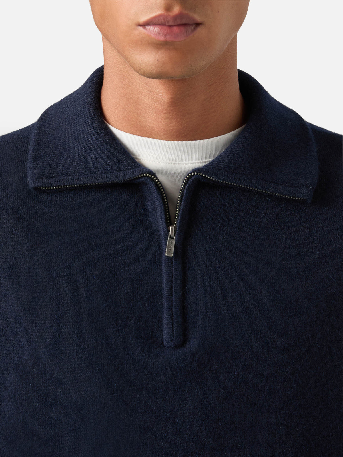 Maglia Buck blu navy in cashmere con mezza zip