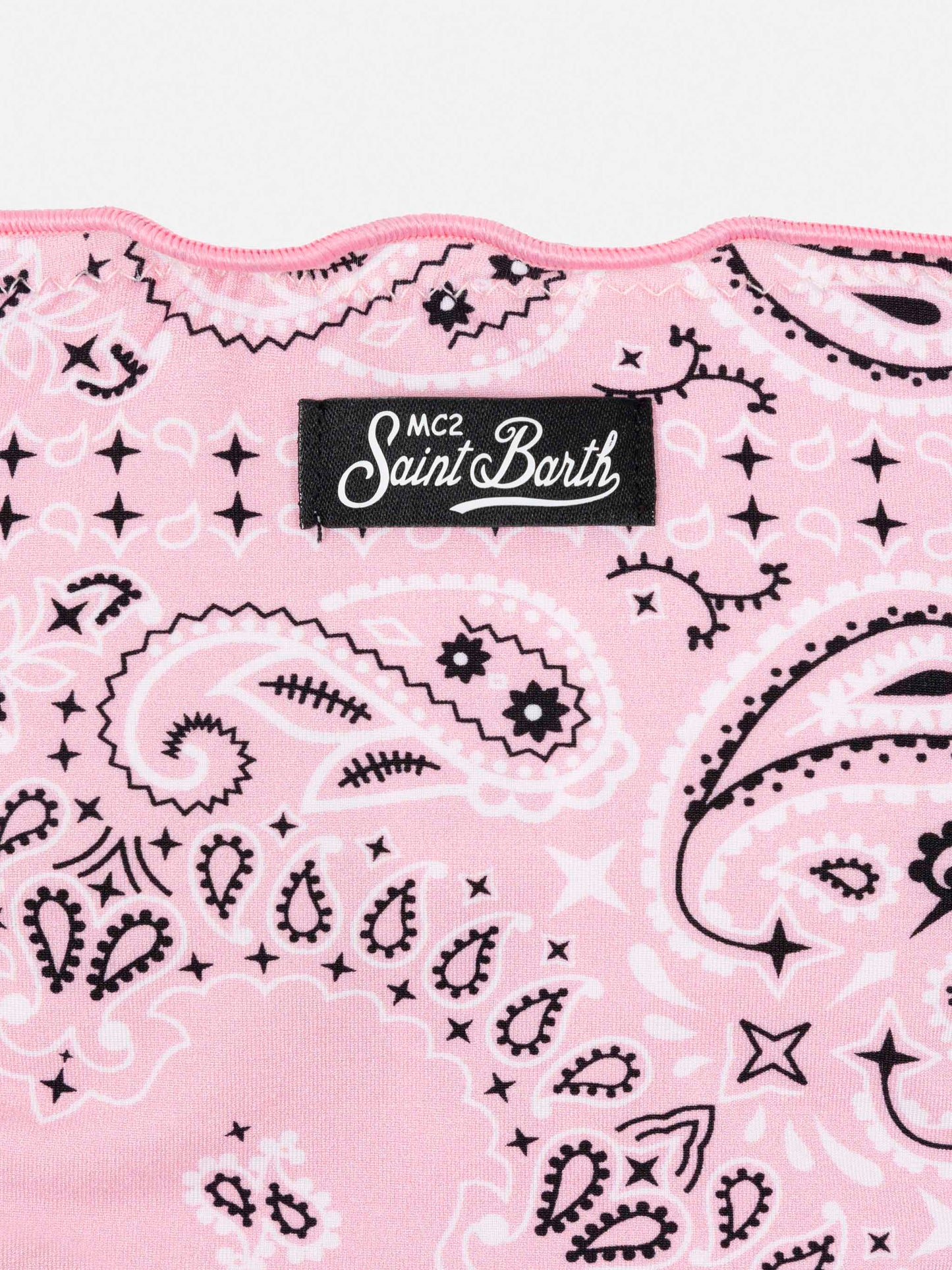 Cris klassischer Triangel-Bikini mit Bandanna-Print