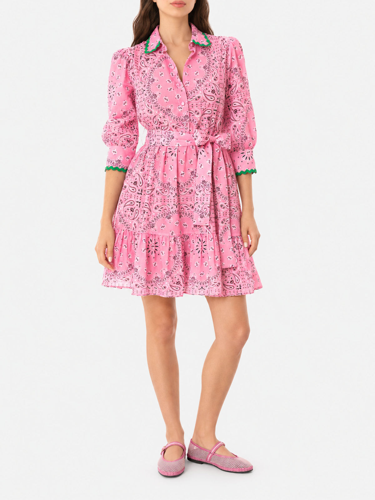 Robe courte en coton à imprimé bandana Daisi avec broderies 