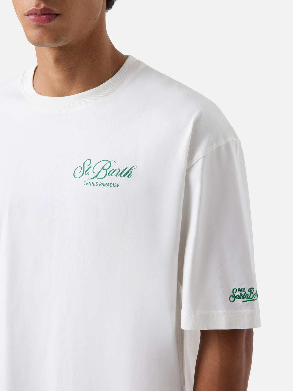 Delmar T-Shirt in Weiß mit Peanuts Tennis Paradise-Print 