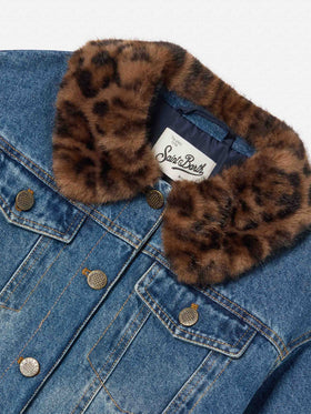 Giacca Dailys azzurra in denim con collo in effetto pelliccia