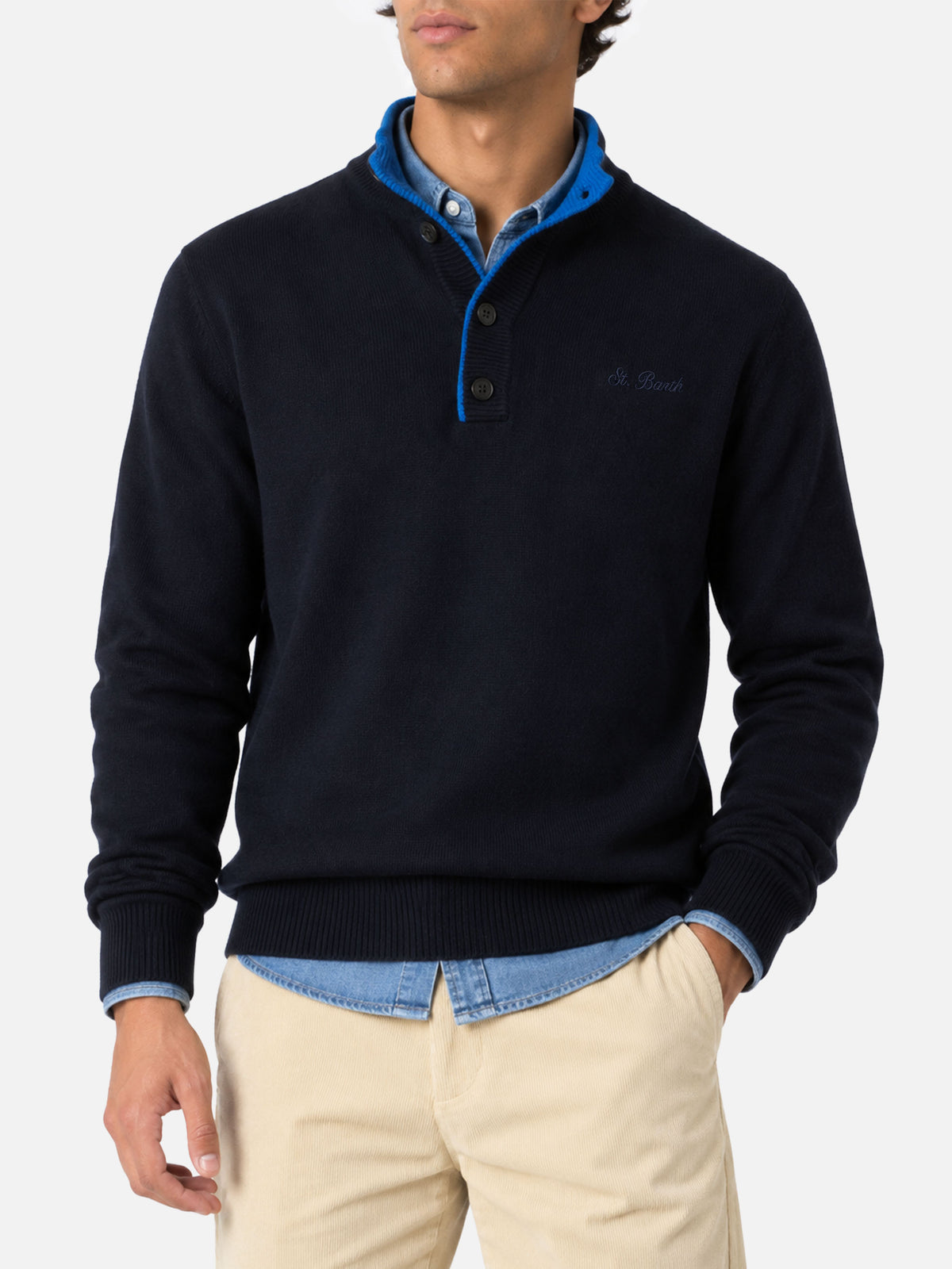 Navy blue Dorian polo collar sweater with horn buttons