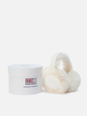 Off-white suede-effect earmuffs with wireless speaker