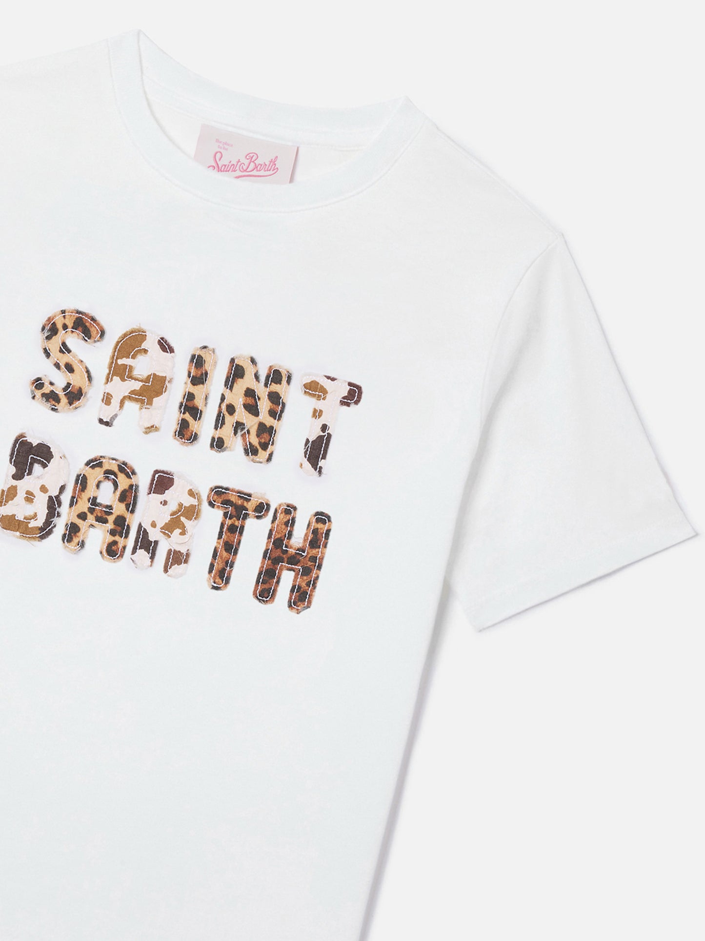 Elly T-shirt in white cotton with animal print logo patch