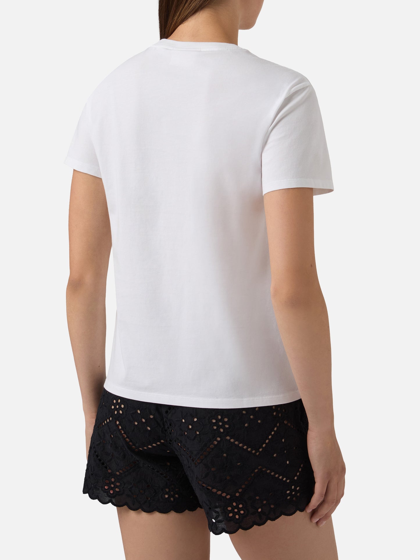 T-shirt Emilie bianca con ricamo + Borse che occhiaie e strass