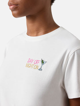 T-shirt Emilie blanc avec broderie Day Off Night On 