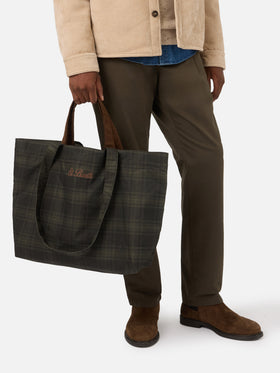Essential gewachste tote Tasche mit Tartanmuster 