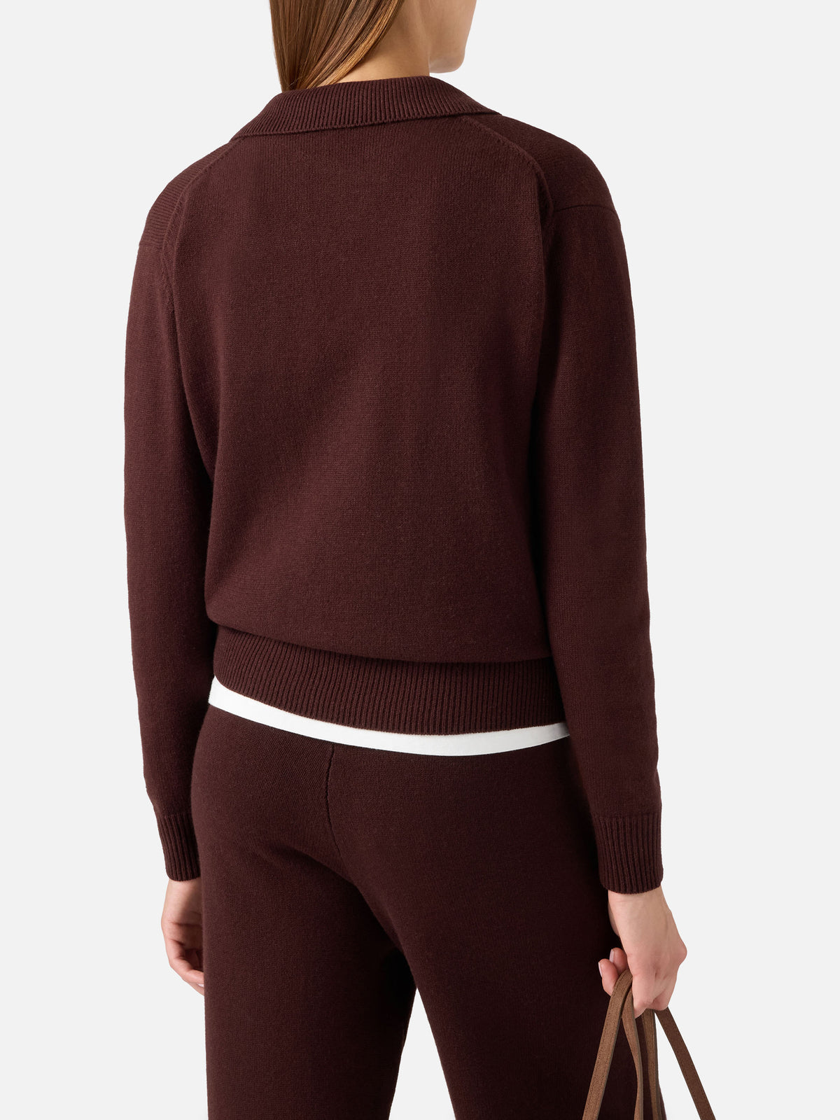 Brauner Strickpullover aus Eze Wolle mit Polokragen 