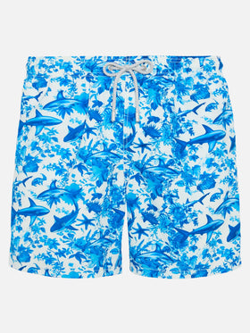 Mittellange Gustavia Badeshorts mit Hai-Print | AI CO-CREATED DESIGN BY RICKDICK - POWERED BY RED-EYE
