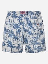 Mittellange Gustavia-Badeshorts für Herren mit Toile de Jouy-Aufdruck