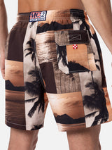 Mittellange Gustavia-Badeshorts für Herren mit Foto-Sonnenuntergang-Print|  AI CO-CREATED DESIGN BY RICKDICK - POWERED BY RED-EYE