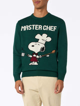 Man green sweater Heron with Snoopy master chef | SNOOPY PEANUTS SPECIAL EDITION