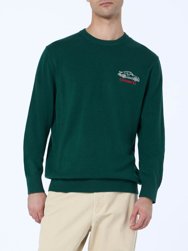 Man green sweater Heron with Cortina speed embroidery