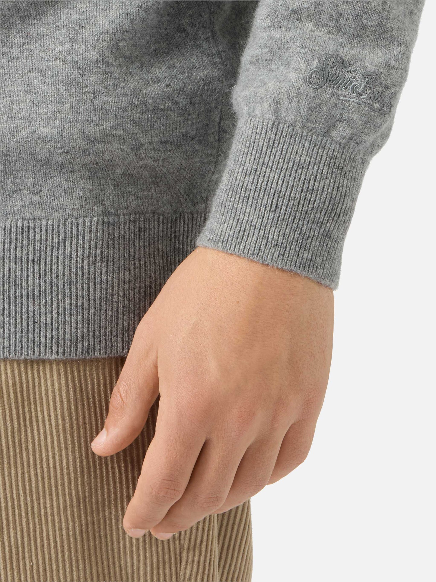 Maglione Heron Light in 100% CASHMERE grigio con intarsio St. Moritz | ST. MORITZ TOP OF THE WORLD