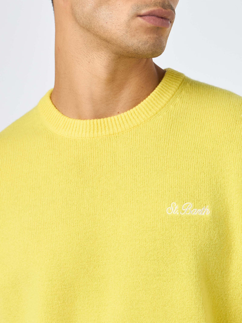 Man crewneck yellow sweater with St. Barth embroidery