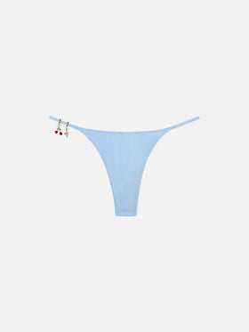 Bas de bikini tanga Jodene en tissu bleu clair à finition brillante avec détails charm 