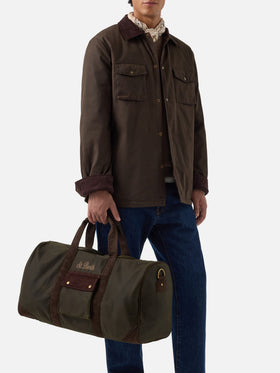 Gewachste Jetleg-Duffle-Bag in Military Green mit Logostickerei 