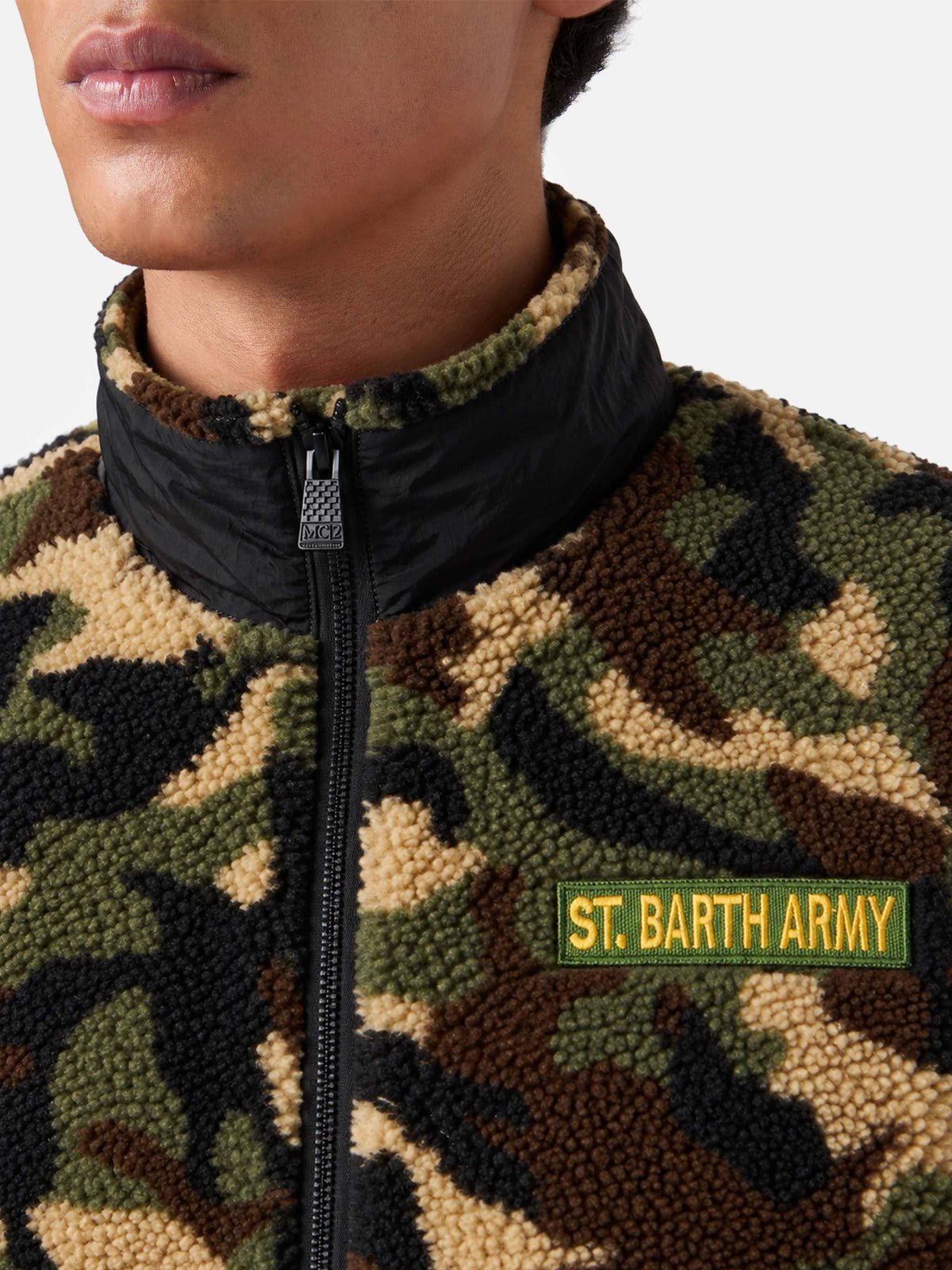 Giacca Keystone camouflage in sherpa con patch St. Barth Army