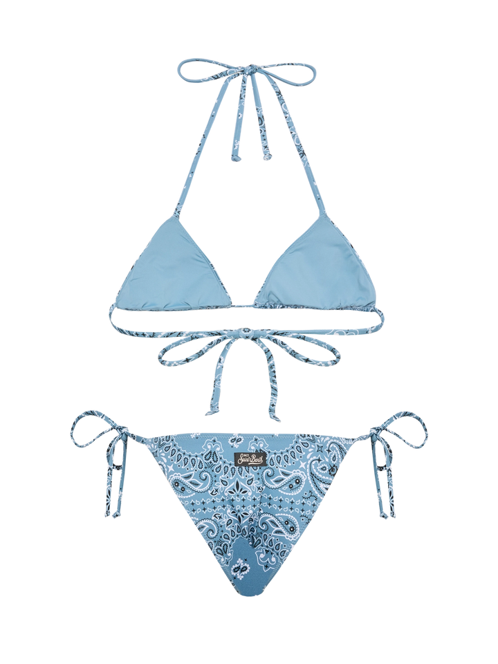 Klassische Badehose „Marielle“ mit Bandanna-Print – Badeanzug „Leah“ mit Triangel-Top und Bandanna-Print