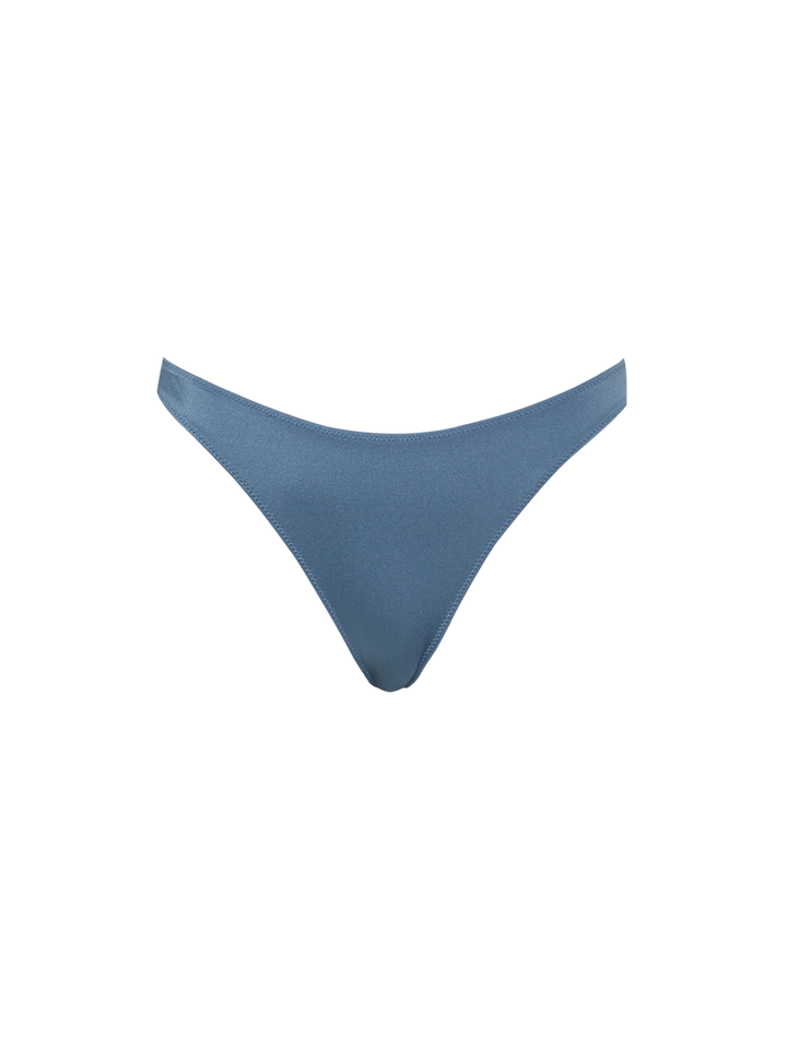 Klassische Badehose „Lido“ in schimmerndem Avioblau – U-Bralette „Paloma“ in schimmerndem Avioblau